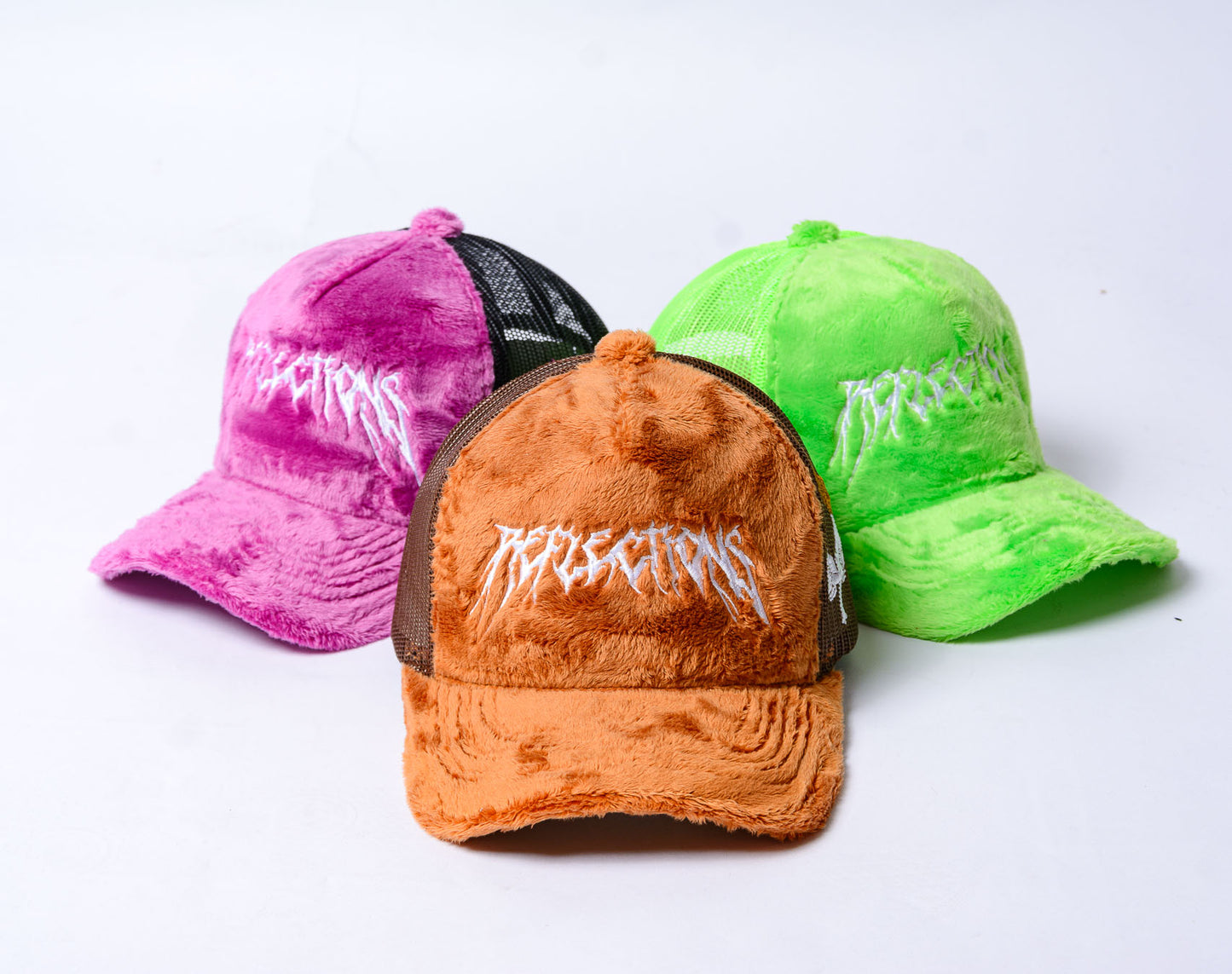 Fuzzy Trucker Coral Brown / White